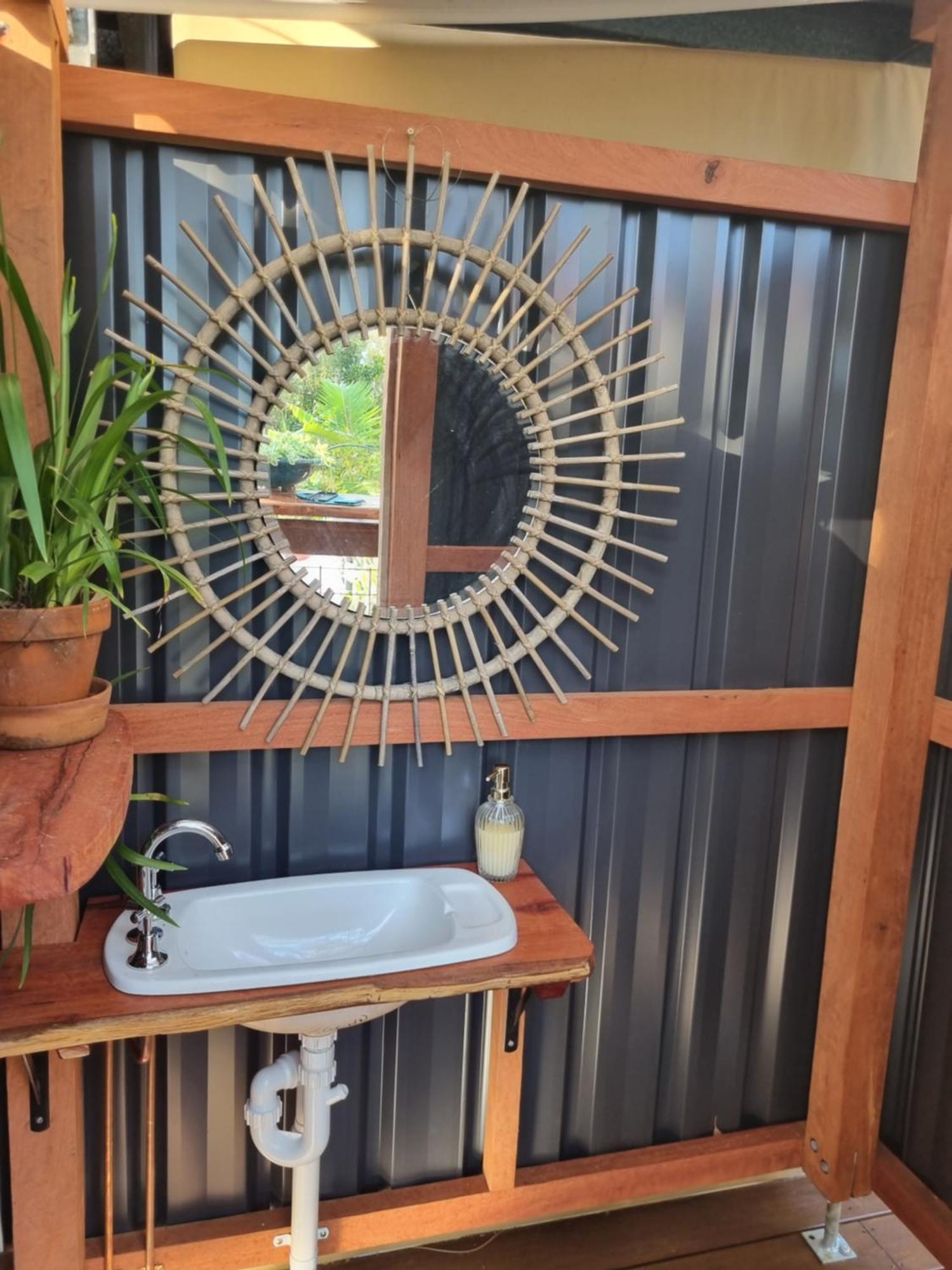 Birdsong Retreat - On Lamb Island Bed & Breakfast Karragarra Island Exterior foto